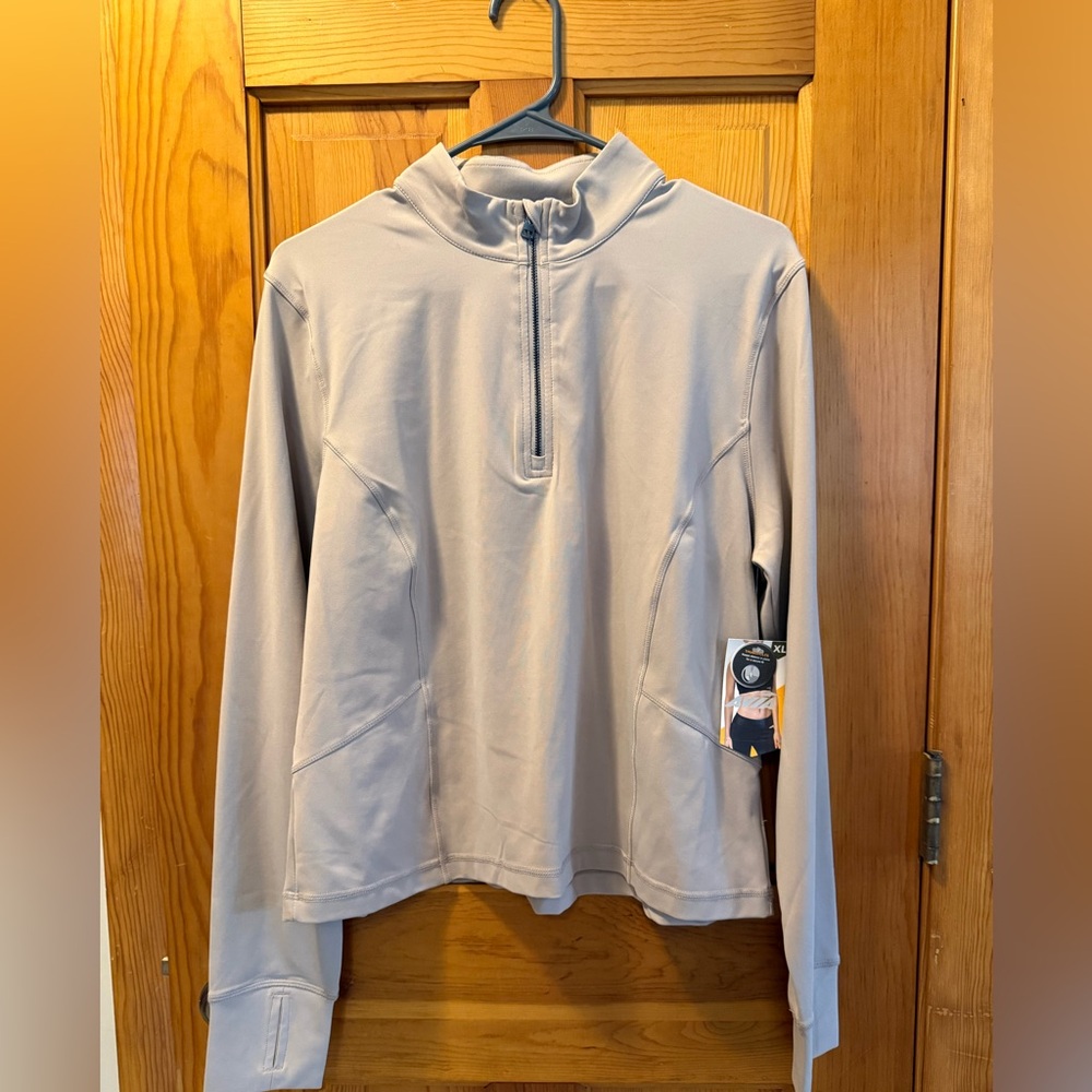 AVIA Spring Pullover Jacket/Sweatshirt